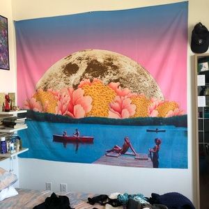 WALL TAPESTRY